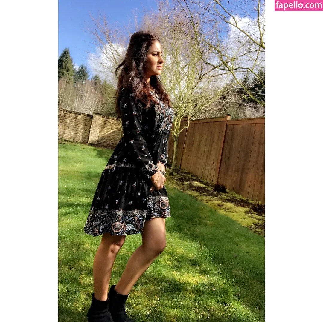 Meetii Kalher Onlyfans Photo Gallery 