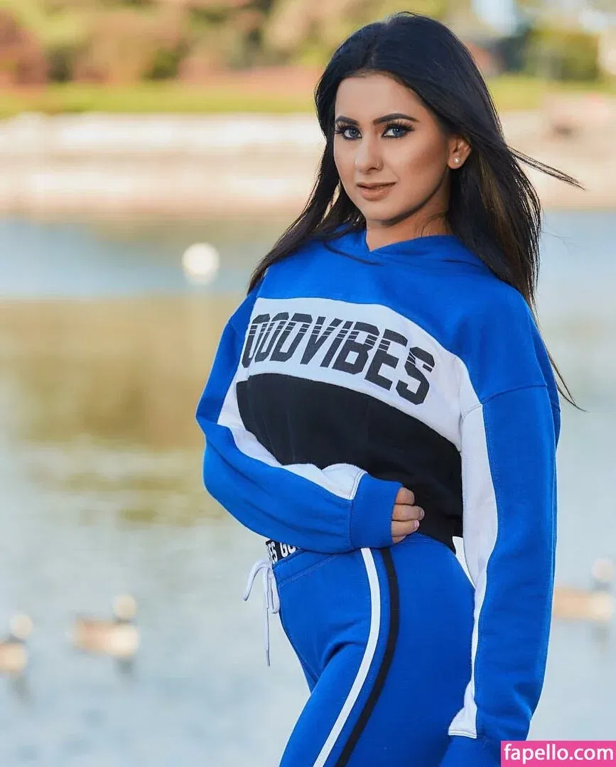 Meetii Kalher Onlyfans Photo Gallery 