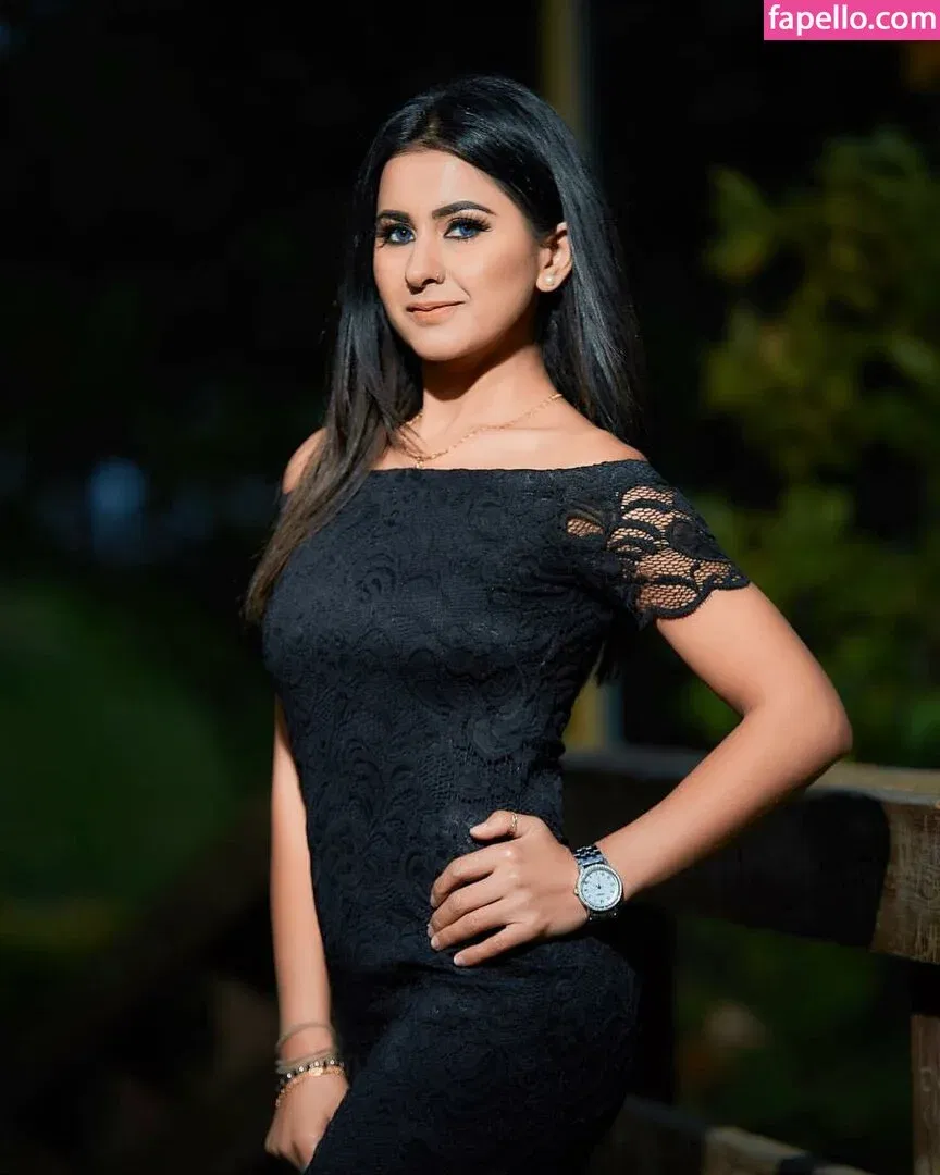 Meetii Kalher Onlyfans Photo Gallery 