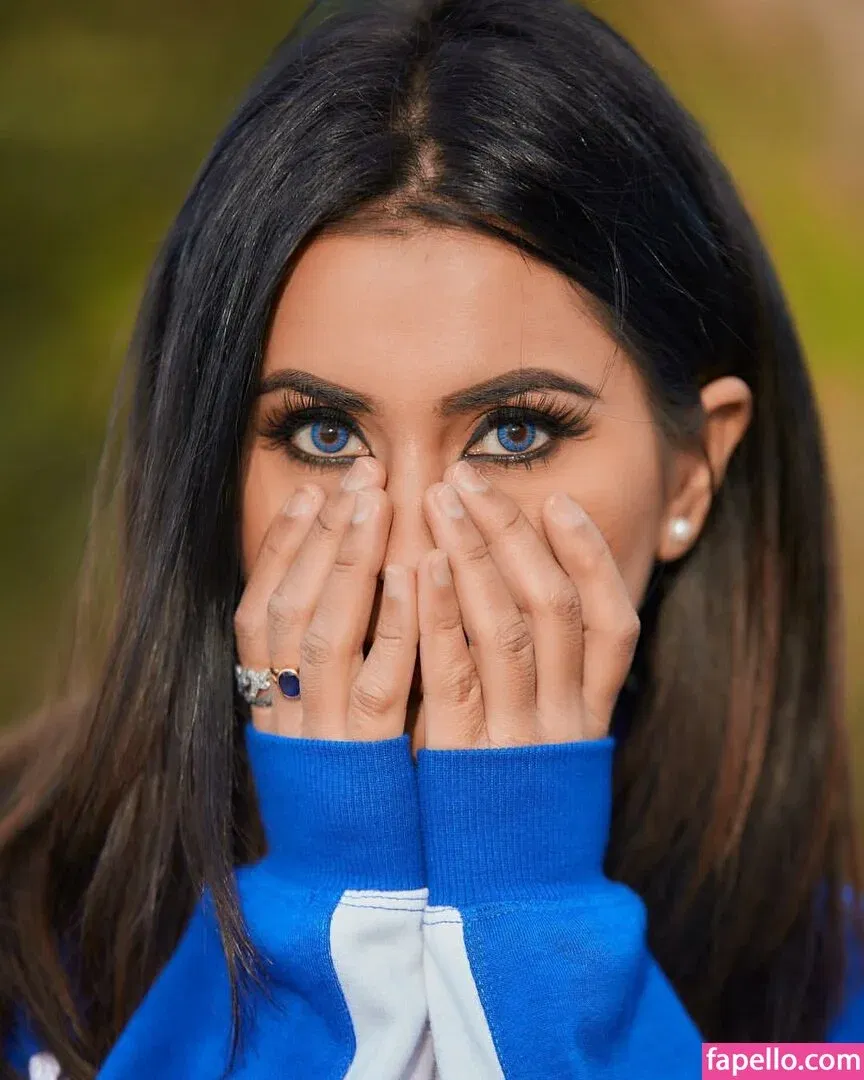 Meetii Kalher Onlyfans Photo Gallery 