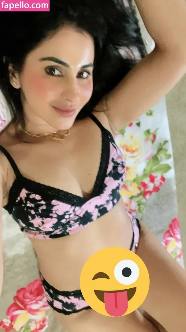 Meetii Kalher Onlyfans Photo Gallery 