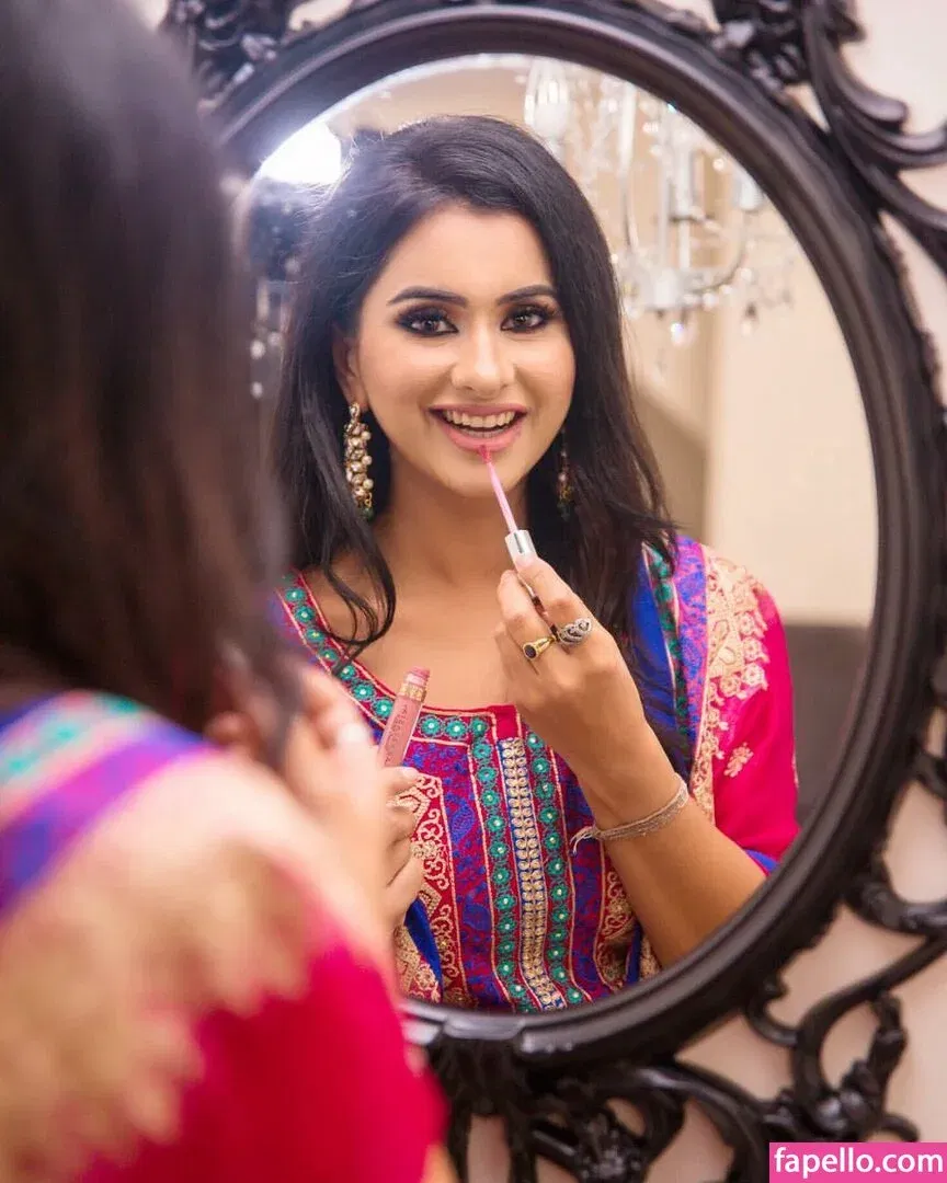 Meetii Kalher Onlyfans Photo Gallery 