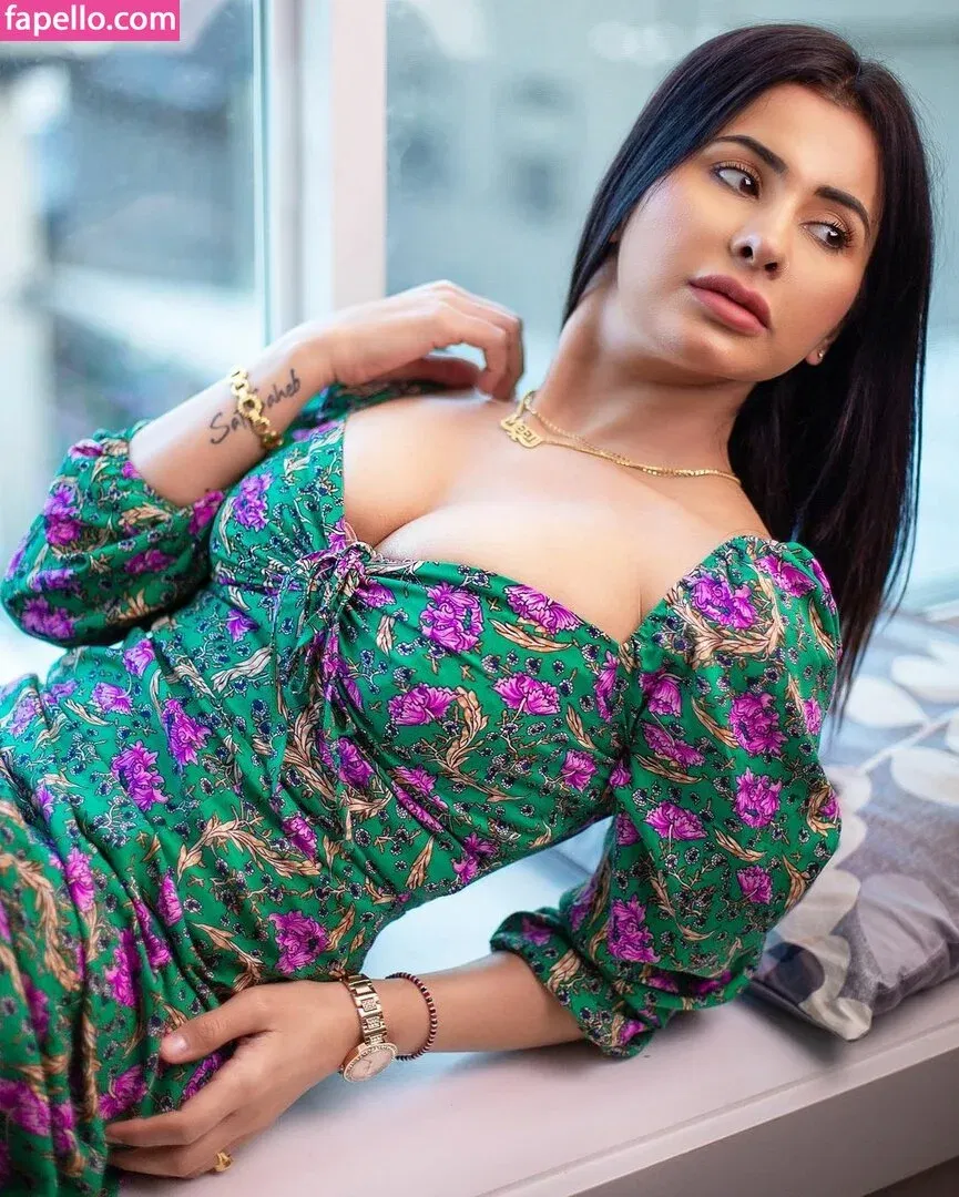 Meetii Kalher Onlyfans Photo Gallery 