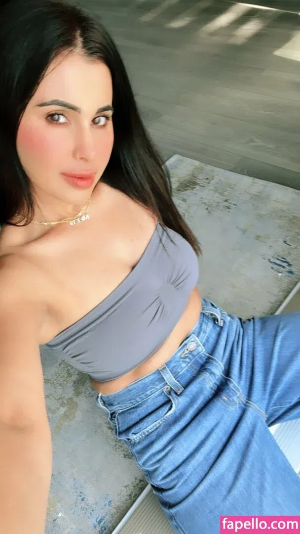 Meetii Kalher Onlyfans Photo Gallery 