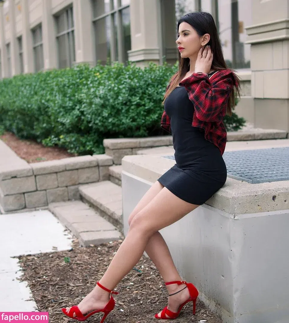 Meetii Kalher Onlyfans Photo Gallery 