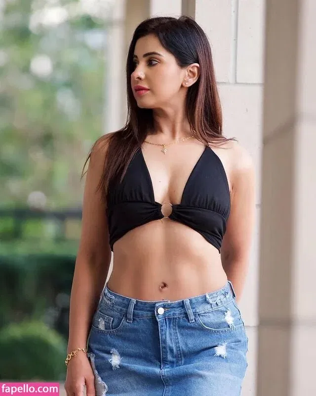 Meetii Kalher Onlyfans Photo Gallery 