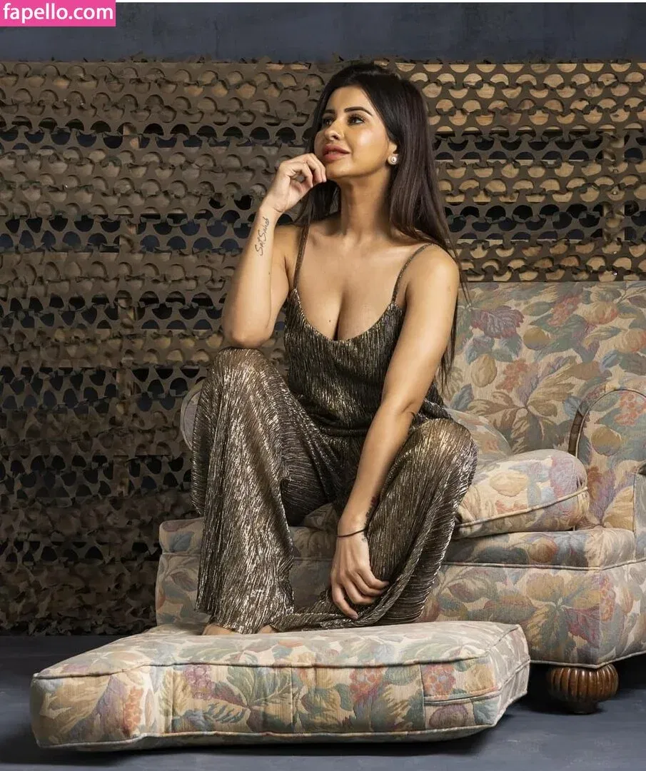 Meetii Kalher Onlyfans Photo Gallery 