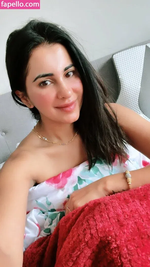Meetii Kalher Onlyfans Photo Gallery 