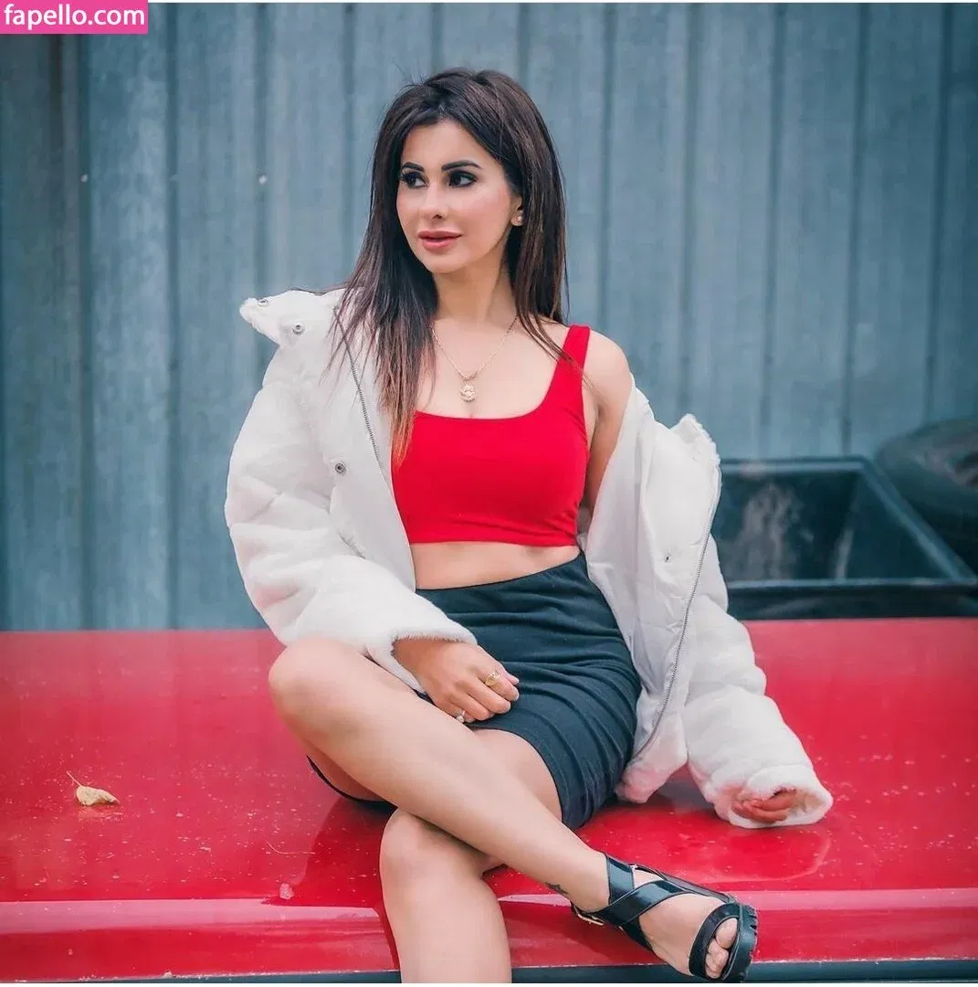 Meetii Kalher Onlyfans Photo Gallery 