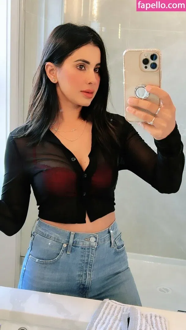 Meetii Kalher Onlyfans Photo Gallery 