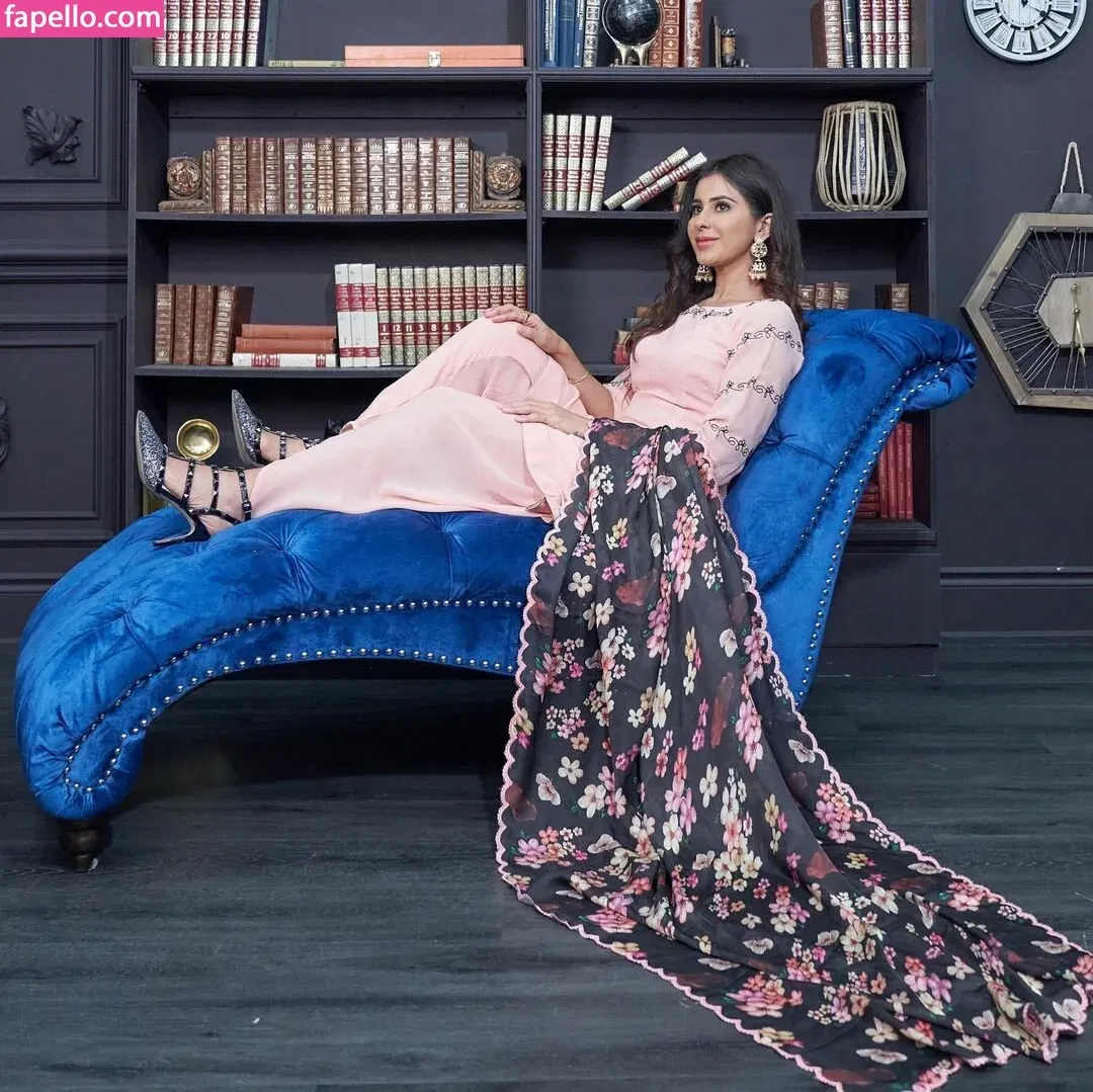 Meetii Kalher Onlyfans Photo Gallery 