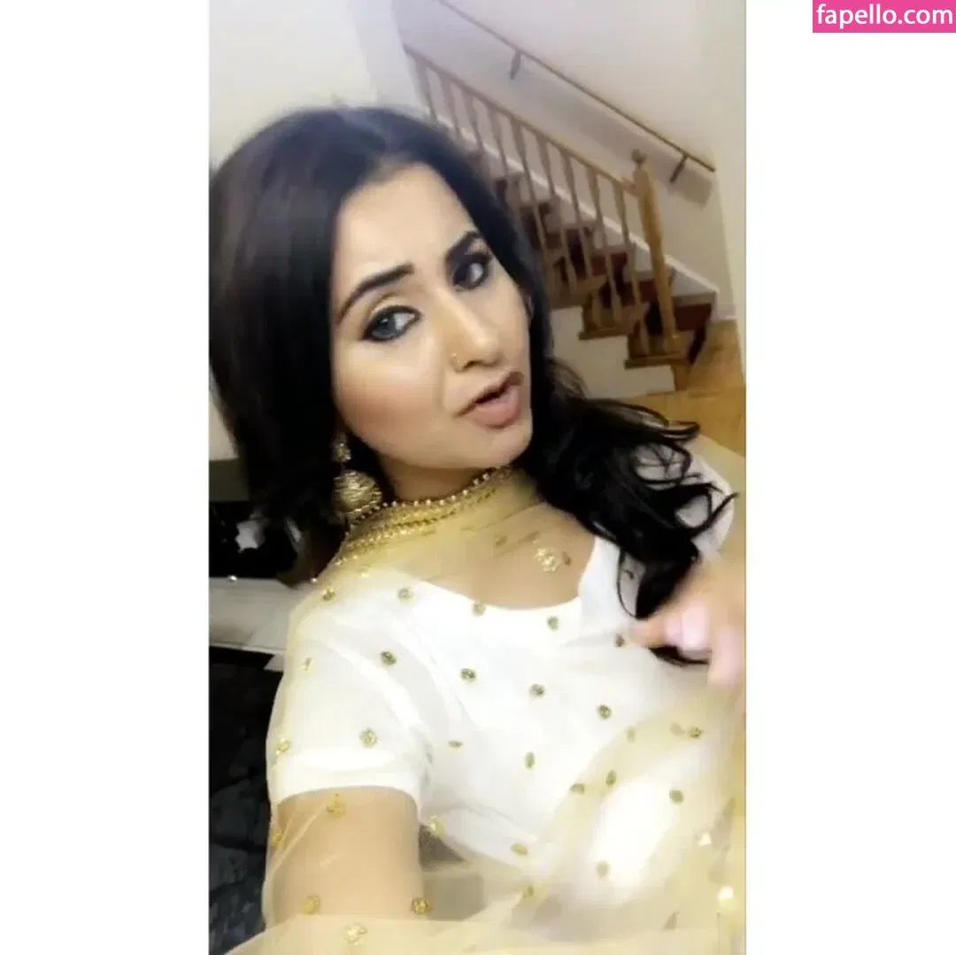 Meetii Kalher Onlyfans Photo Gallery 