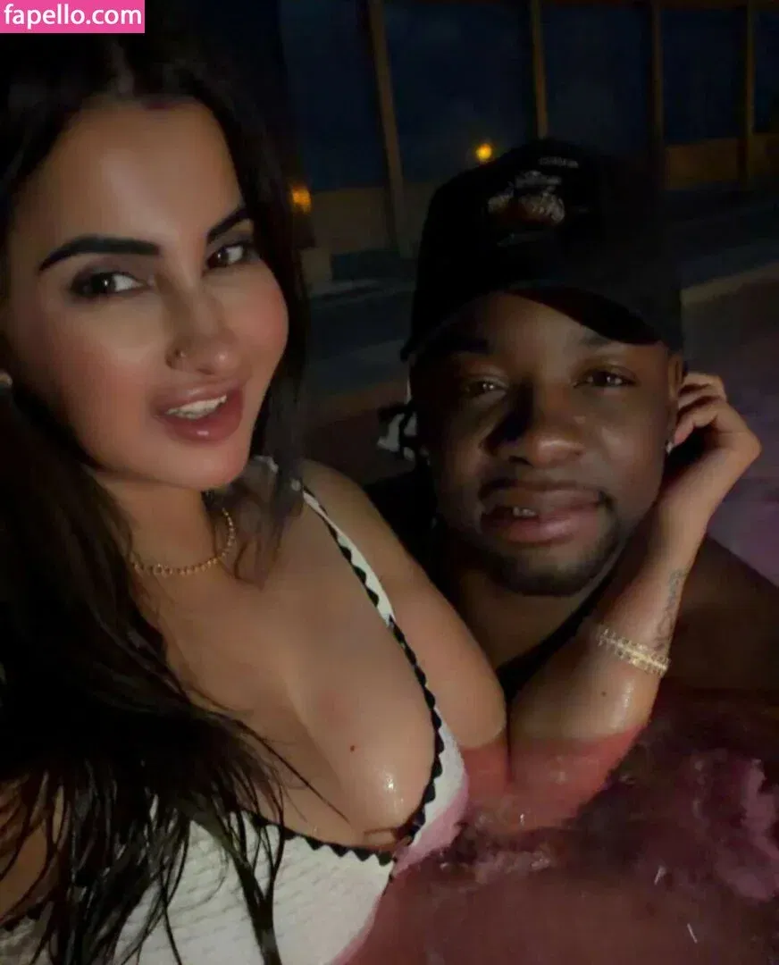 Meetii Kalher Onlyfans Photo Gallery 