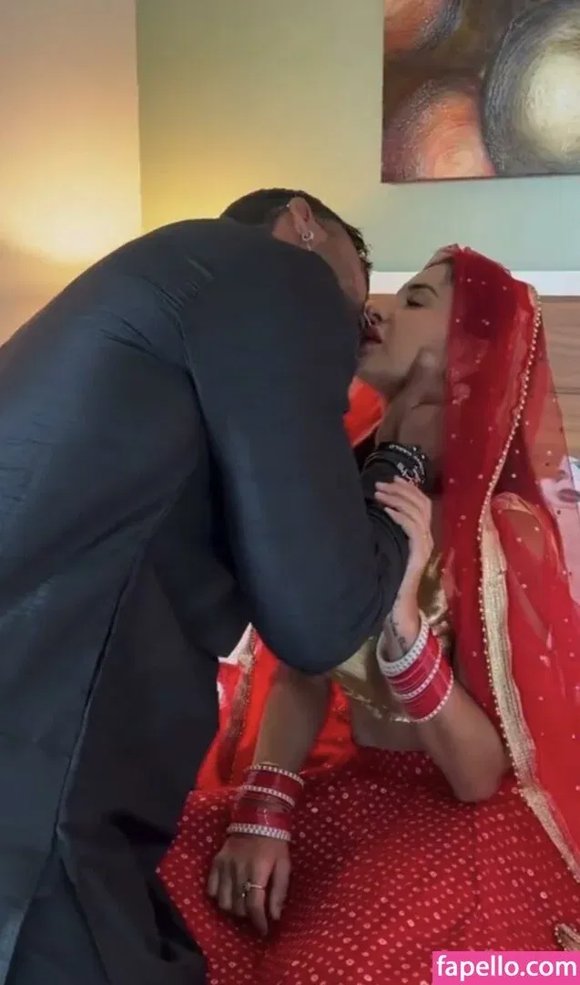 Meetii Kalher Onlyfans Photo Gallery 