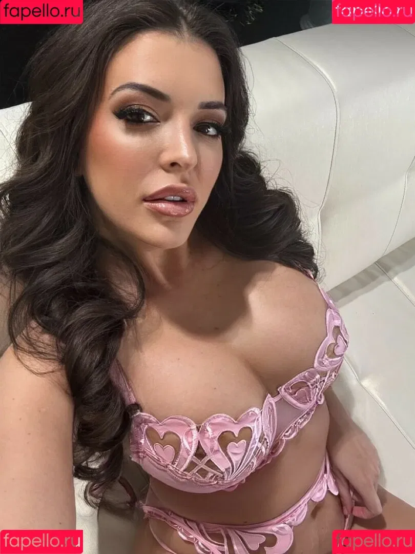 Elizabeth Skylar / elizabeth_skylar / liz_skylar / x_elizabeth_skylar_x Onlyfans Photo Gallery 