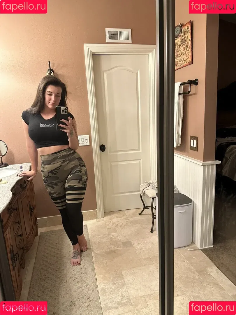 Elizabeth Skylar / elizabeth_skylar / liz_skylar / x_elizabeth_skylar_x Onlyfans Photo Gallery 