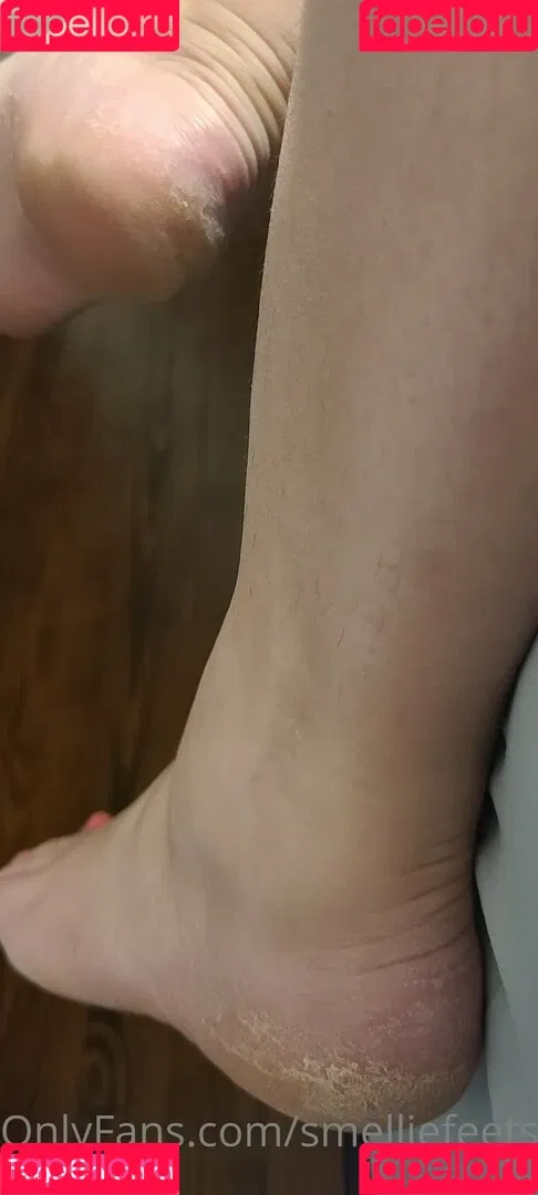ieatmypancakeswithaspoon / smelliefeetsweetie Onlyfans Photo Gallery 