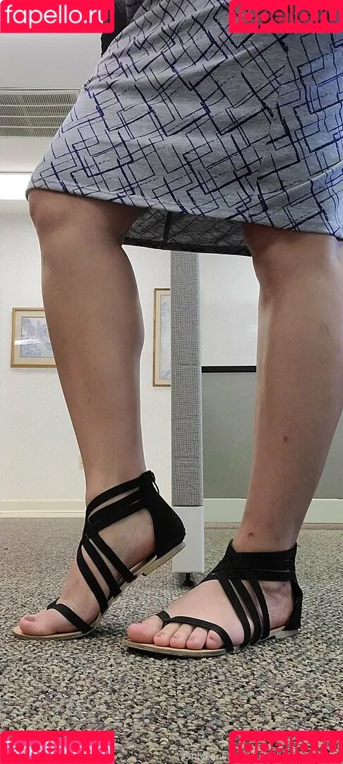 ieatmypancakeswithaspoon / smelliefeetsweetie Onlyfans Photo Gallery 