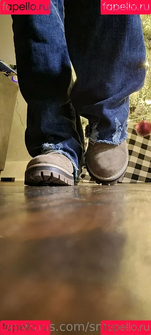 ieatmypancakeswithaspoon / smelliefeetsweetie Onlyfans Photo Gallery 
