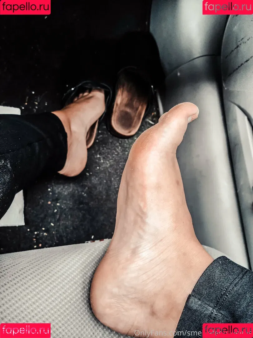 ieatmypancakeswithaspoon / smelliefeetsweetie Onlyfans Photo Gallery 