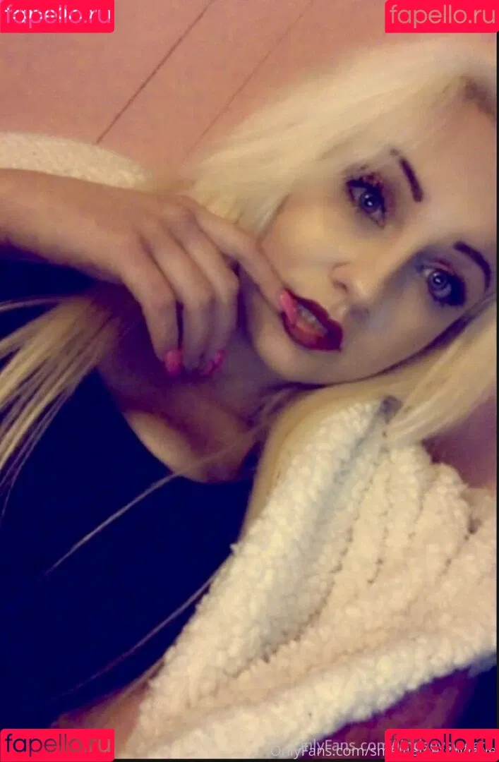 ieatmypancakeswithaspoon / smelliefeetsweetie Onlyfans Photo Gallery 