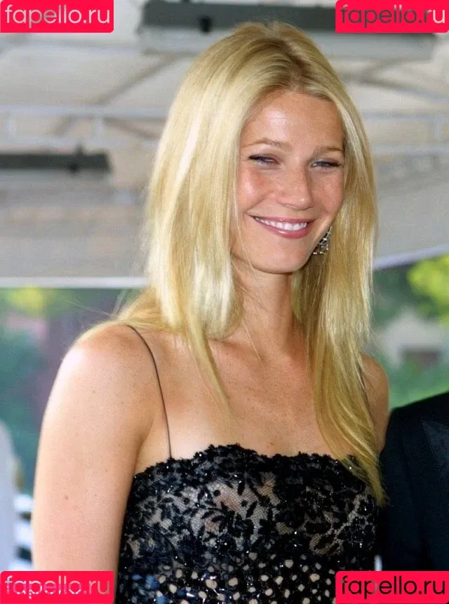 Gwyneth Paltrow / GwynethPaltrow Onlyfans Photo Gallery 