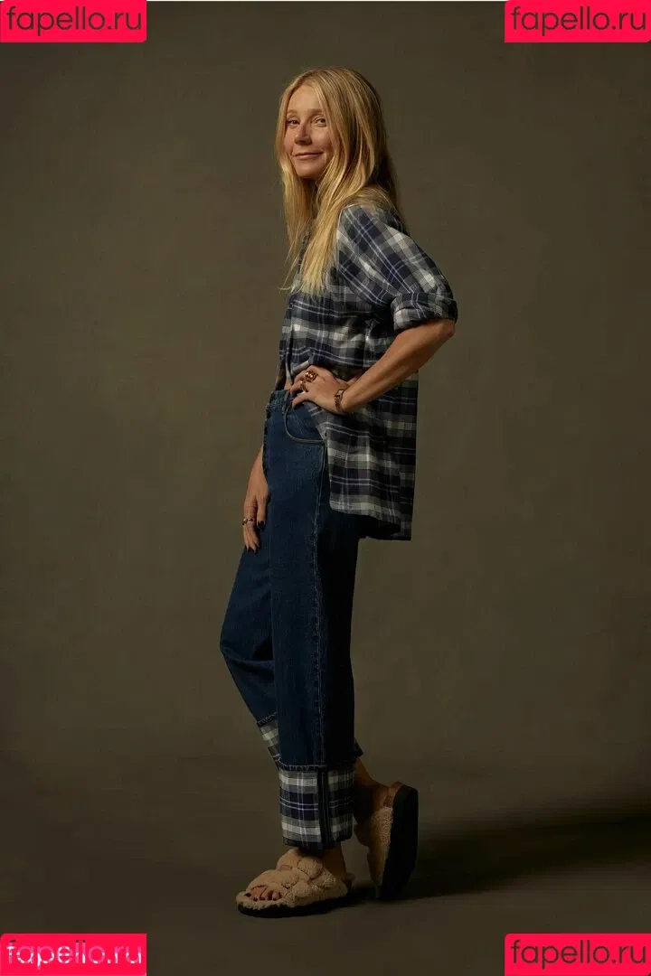 Gwyneth Paltrow / GwynethPaltrow Onlyfans Photo Gallery 
