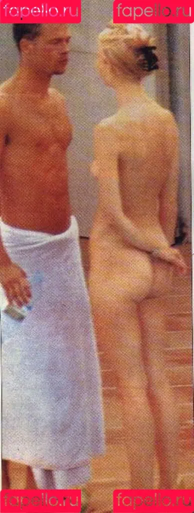 Gwyneth Paltrow / GwynethPaltrow Onlyfans Photo Gallery 