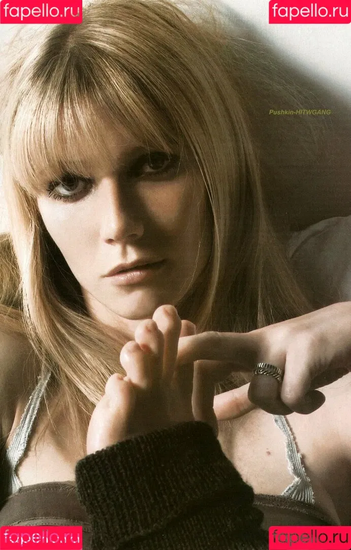 Gwyneth Paltrow / GwynethPaltrow Onlyfans Photo Gallery 