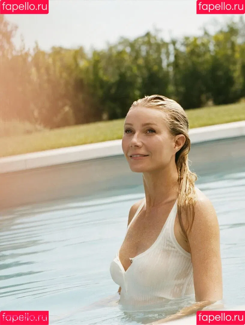 Gwyneth Paltrow / GwynethPaltrow Onlyfans Photo Gallery 