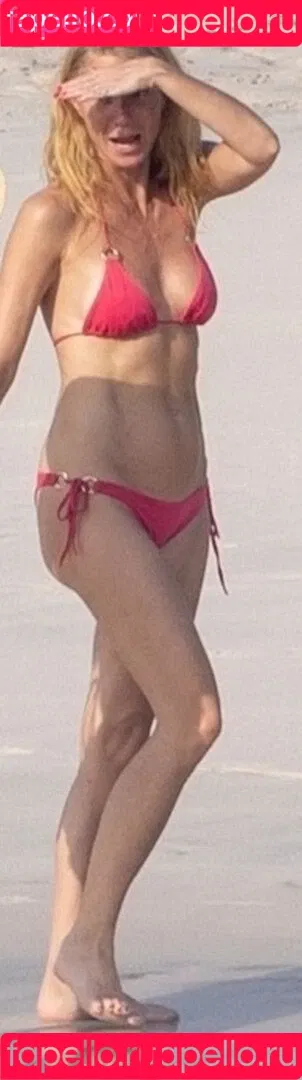 Gwyneth Paltrow / GwynethPaltrow Onlyfans Photo Gallery 