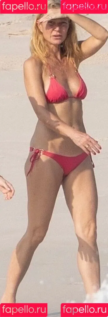 Gwyneth Paltrow / GwynethPaltrow Onlyfans Photo Gallery 