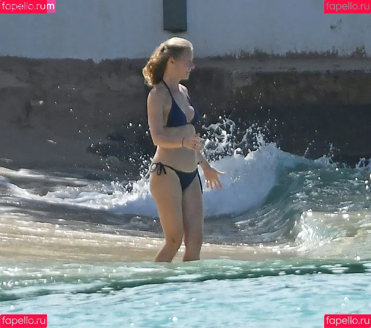 Gwyneth Paltrow / GwynethPaltrow Onlyfans Photo Gallery 