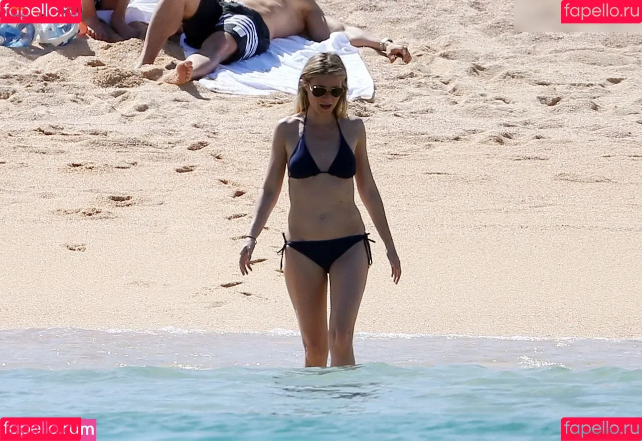 Gwyneth Paltrow / GwynethPaltrow Onlyfans Photo Gallery 