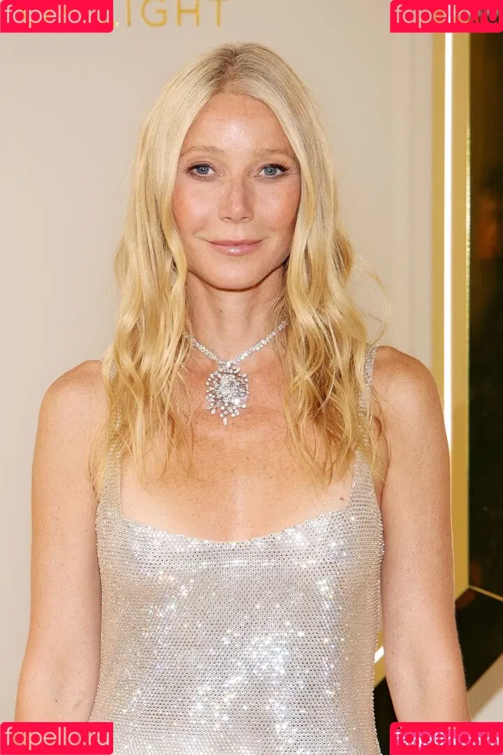 Gwyneth Paltrow / GwynethPaltrow Onlyfans Photo Gallery 