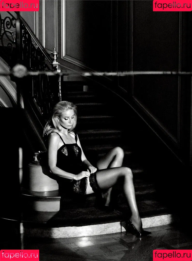 Gwyneth Paltrow / GwynethPaltrow Onlyfans Photo Gallery 