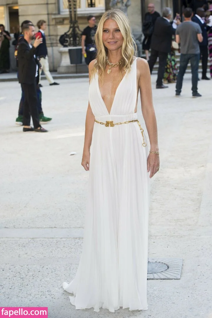 Gwyneth Paltrow / GwynethPaltrow Onlyfans Photo Gallery 