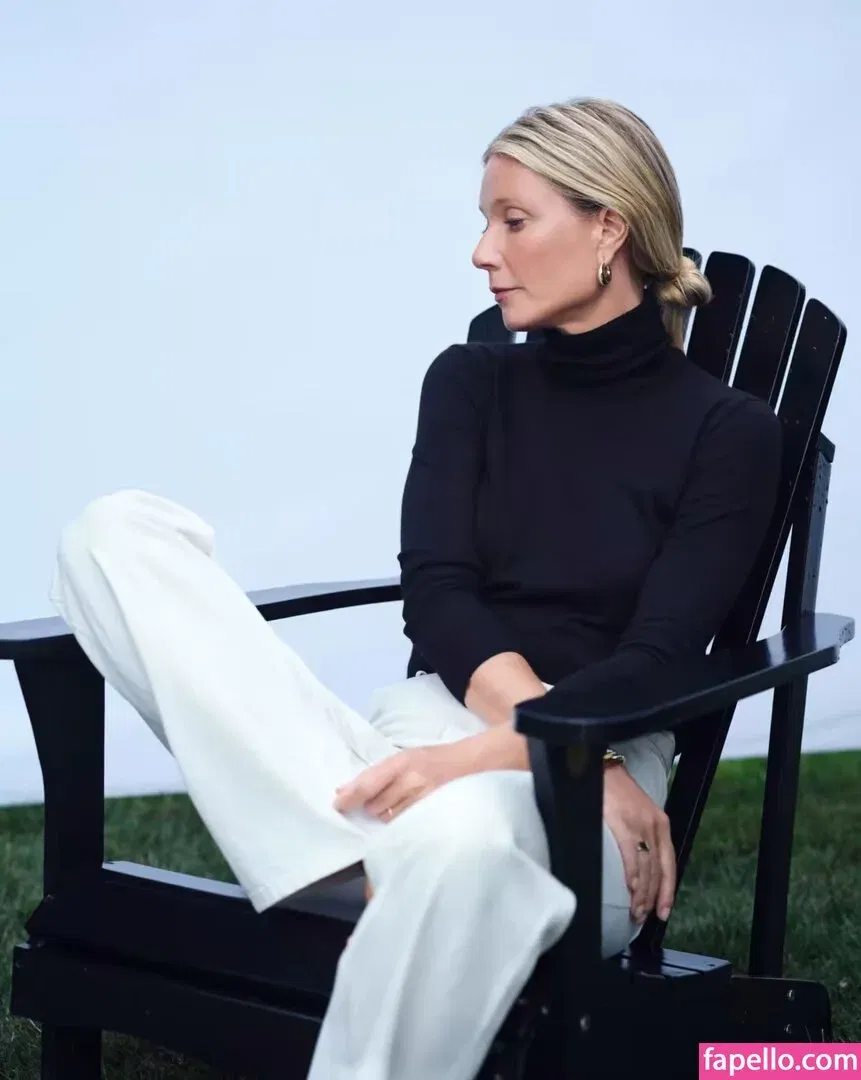 Gwyneth Paltrow / GwynethPaltrow Onlyfans Photo Gallery 