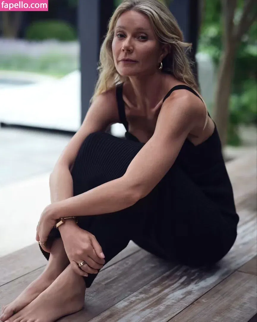 Gwyneth Paltrow / GwynethPaltrow Onlyfans Photo Gallery 