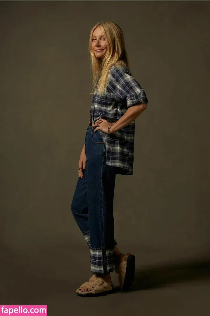 Gwyneth Paltrow / GwynethPaltrow Onlyfans Photo Gallery 