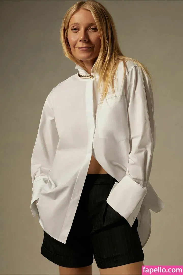 Gwyneth Paltrow / GwynethPaltrow Onlyfans Photo Gallery 
