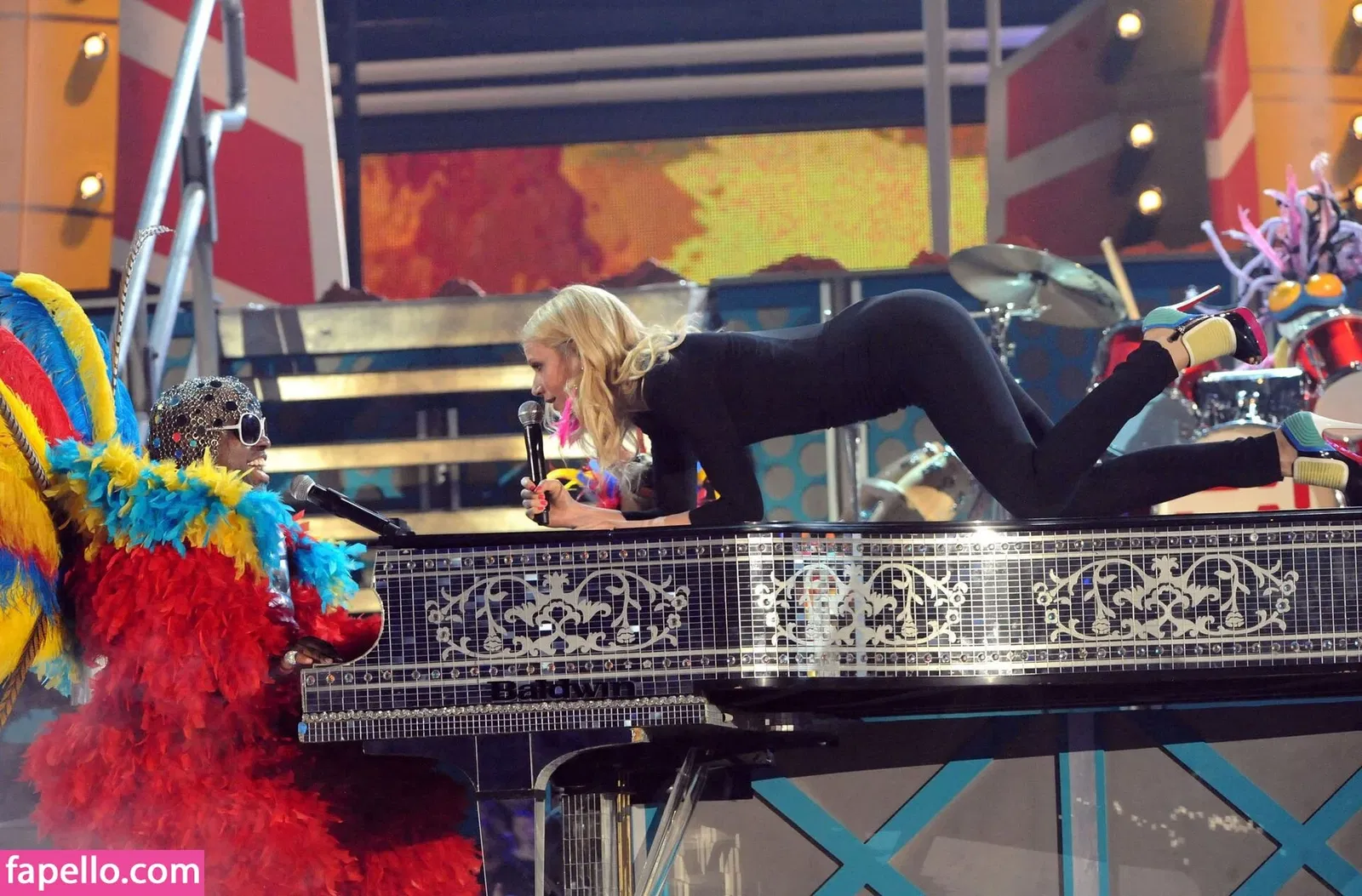 Gwyneth Paltrow / GwynethPaltrow Onlyfans Photo Gallery 