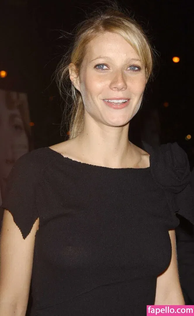 Gwyneth Paltrow / GwynethPaltrow Onlyfans Photo Gallery 