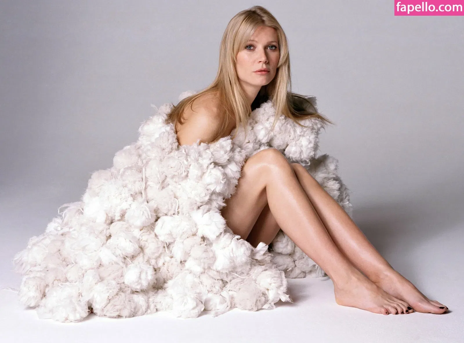 Gwyneth Paltrow / GwynethPaltrow Onlyfans Photo Gallery 