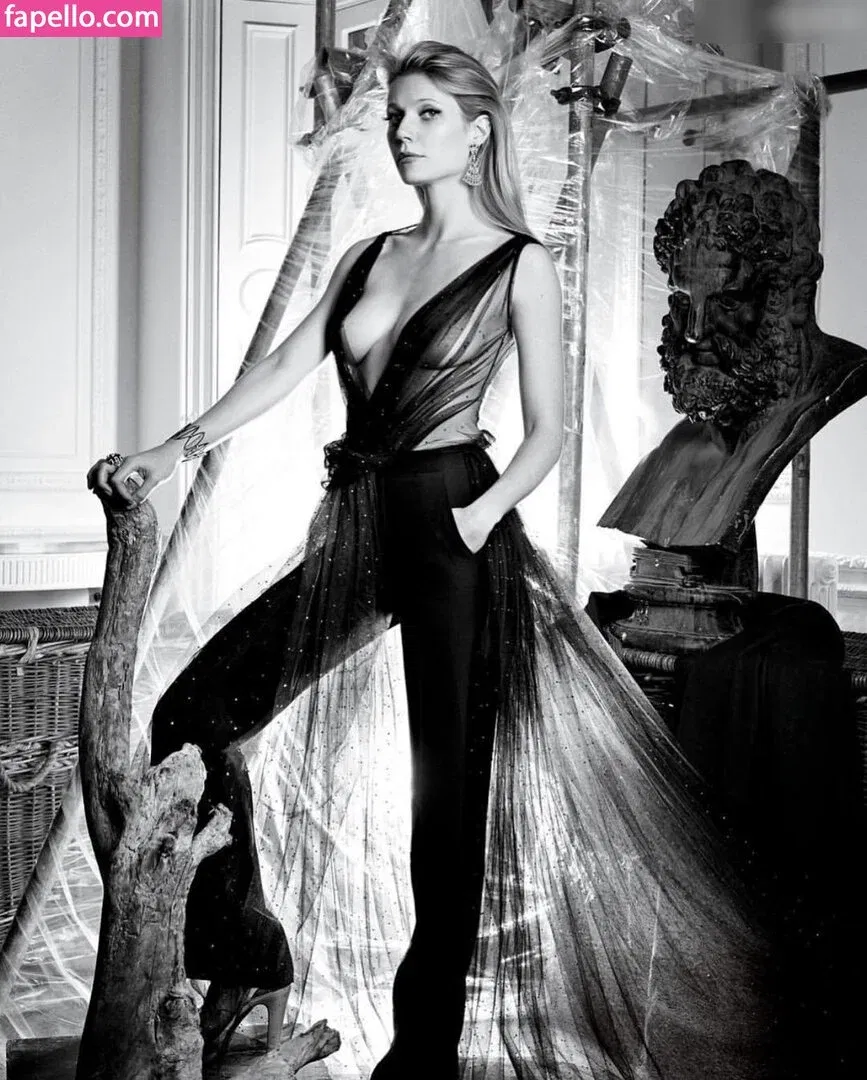 Gwyneth Paltrow / GwynethPaltrow Onlyfans Photo Gallery 