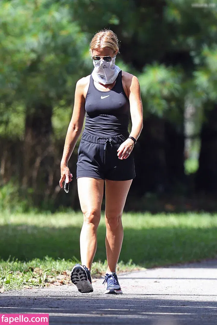 Gwyneth Paltrow / GwynethPaltrow Onlyfans Photo Gallery 