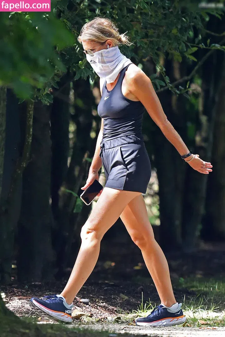 Gwyneth Paltrow / GwynethPaltrow Onlyfans Photo Gallery 