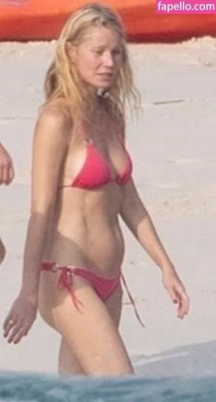Gwyneth Paltrow / GwynethPaltrow Onlyfans Photo Gallery 