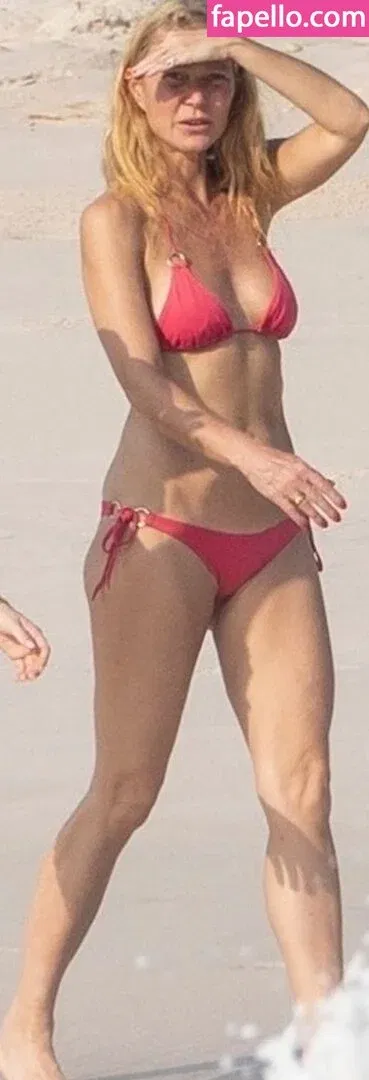 Gwyneth Paltrow / GwynethPaltrow Onlyfans Photo Gallery 