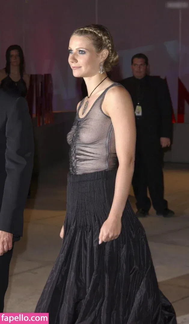 Gwyneth Paltrow / GwynethPaltrow Onlyfans Photo Gallery 